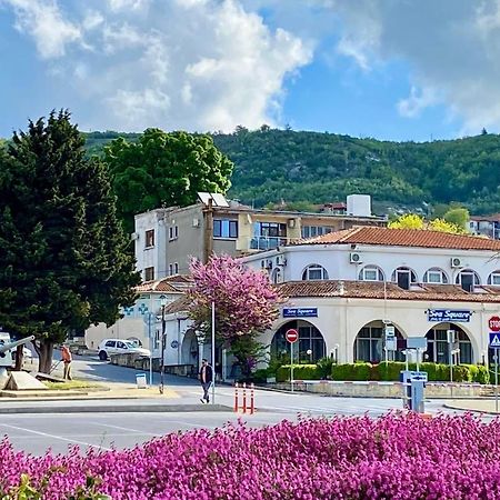 Sea Square Hotel Balchik Esterno foto